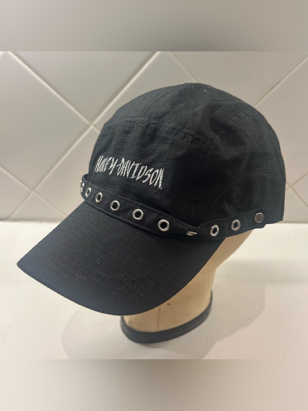 Harley Davidson Women’s Hat Cap Fitted Size Large New NWT